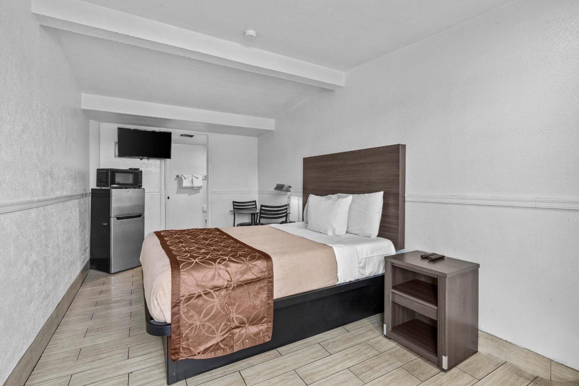 American Executive Inn Mesa Extérieur photo