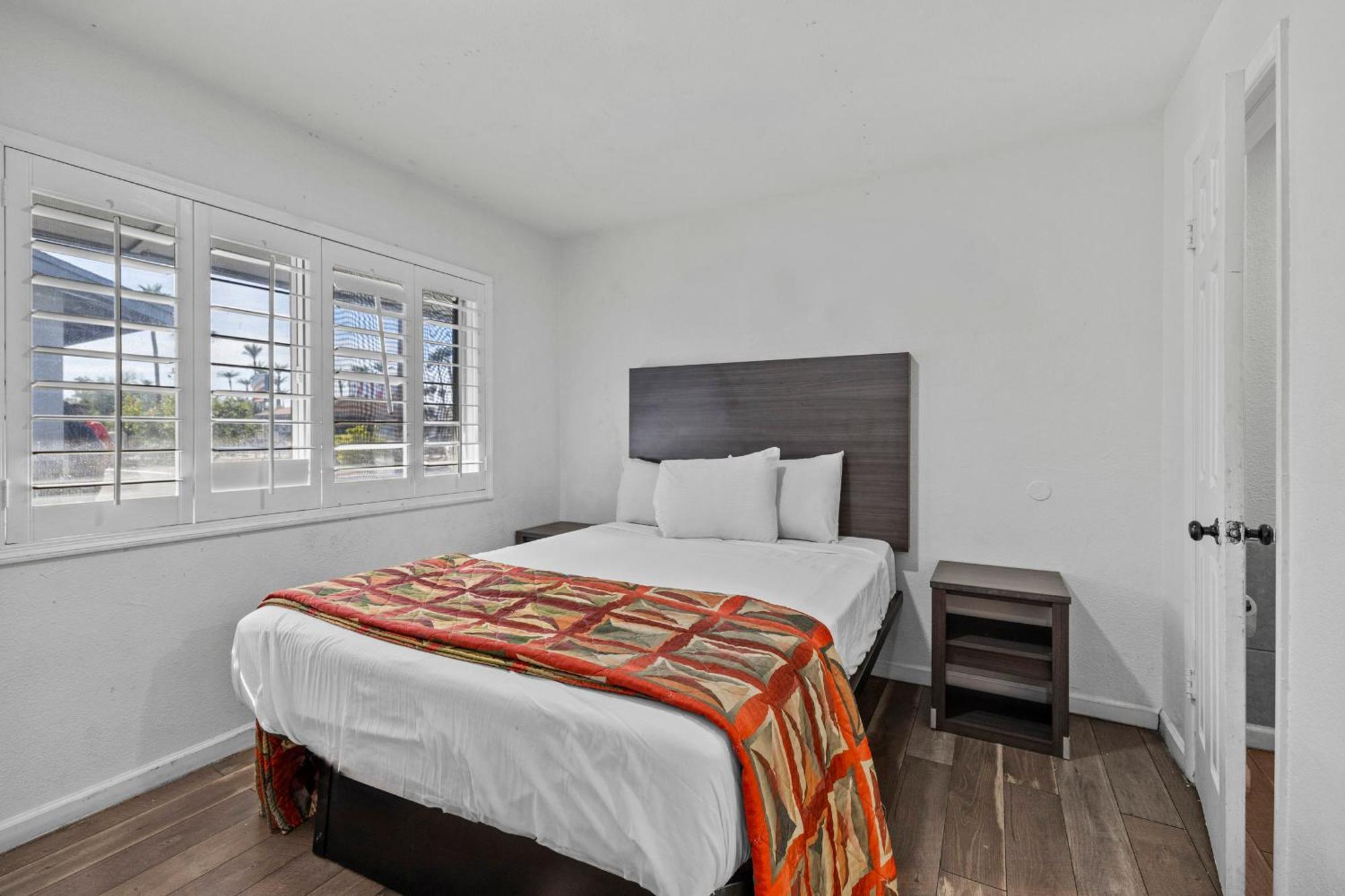 American Executive Inn Mesa Extérieur photo